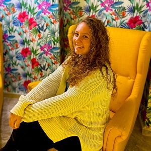 Meet your Posher, Ashley